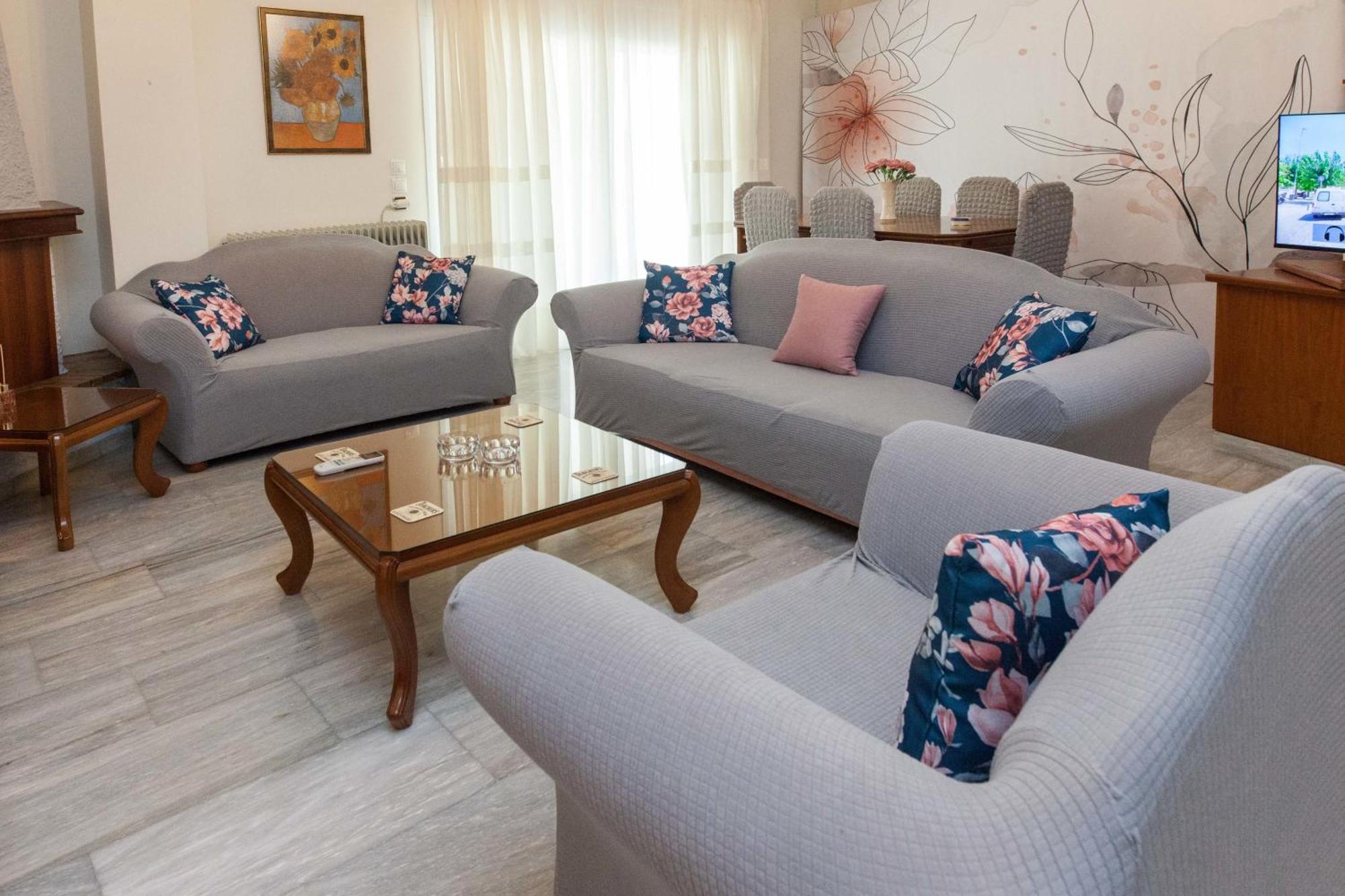 Classical 2 Bd Beauty Apt In Peaceful Chalandri Athen Exterior foto